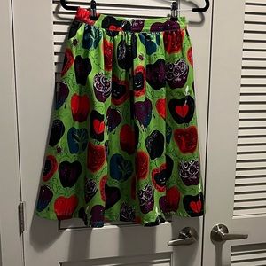 Lindy Bop Poison Apple Skirt - Size 6
